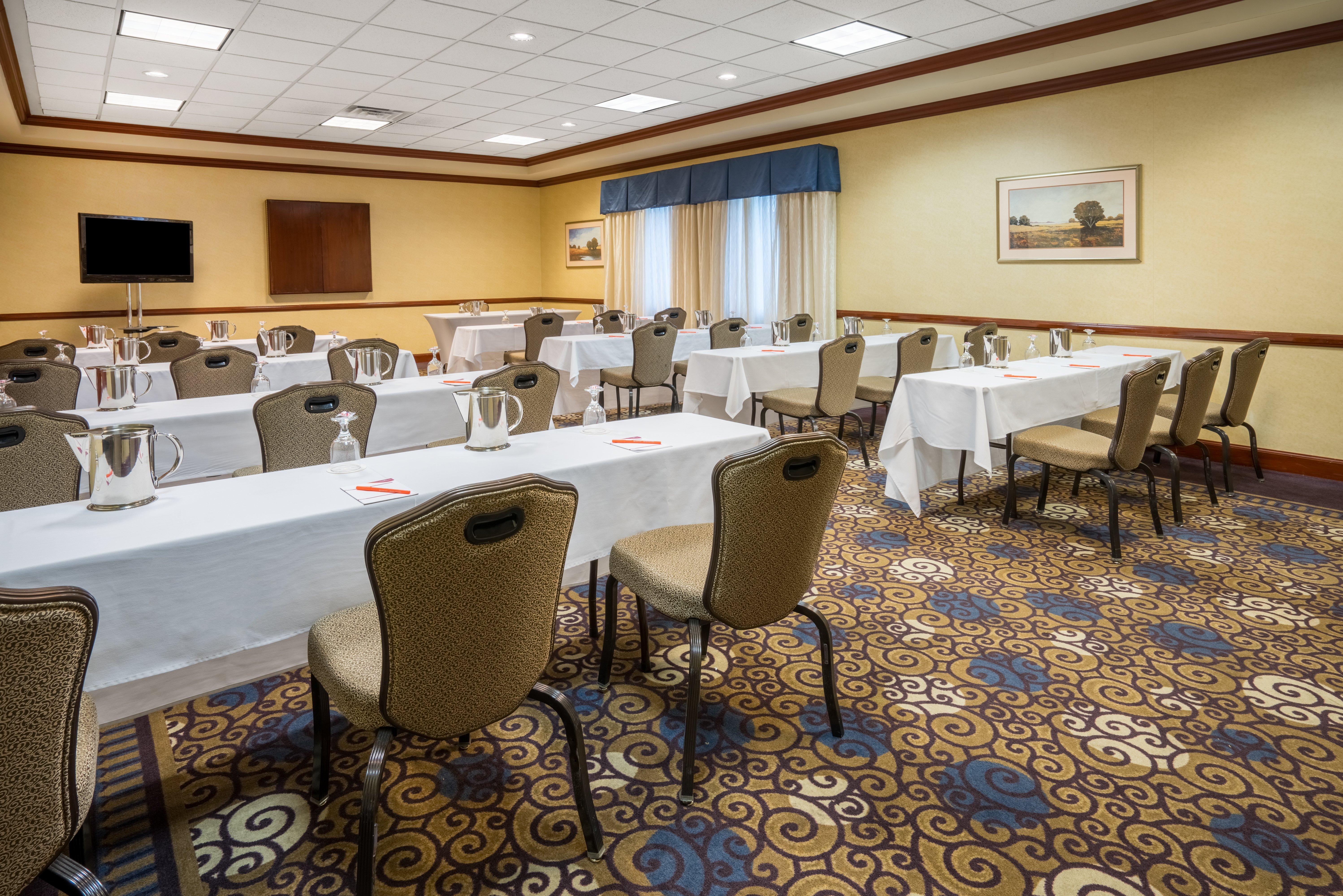 Crowne Plaza And Pittsburgh South By Ihg